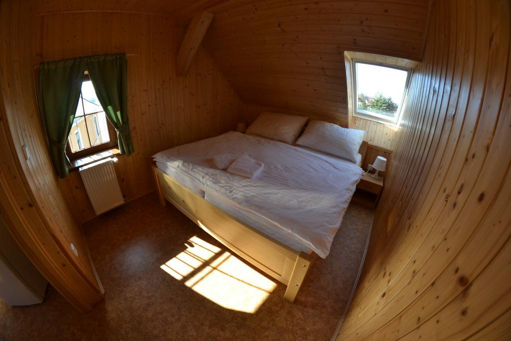 Apartmány U Jezera Na Náměstí Frymburk Exterior foto