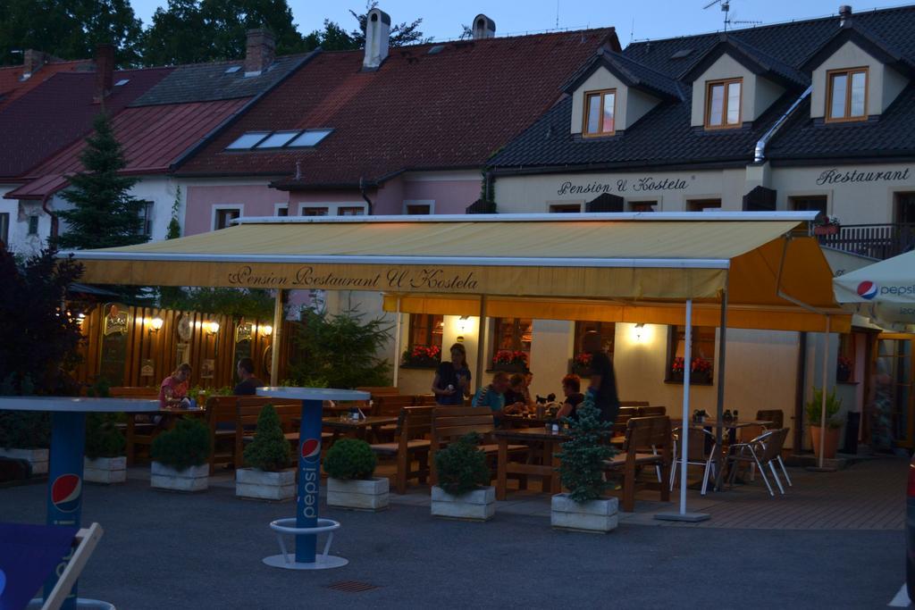 Apartmány U Jezera Na Náměstí Frymburk Exterior foto